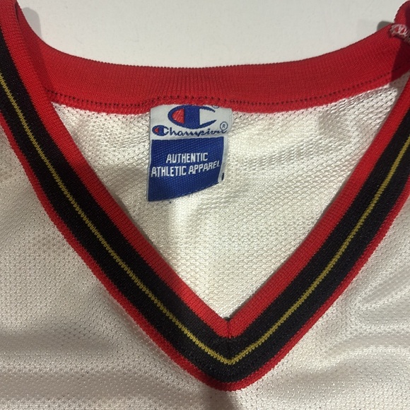 Allen Iverson 76ers white jersey (replica) - Picture 3 of 4